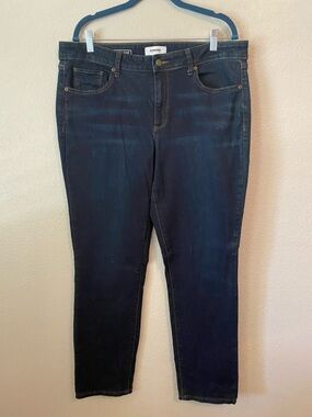 Sonoma Women's Skinny Jeans in Dark Blue Wash